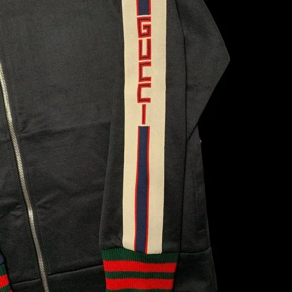 Gucci tracksuit - Picture 2 of 6